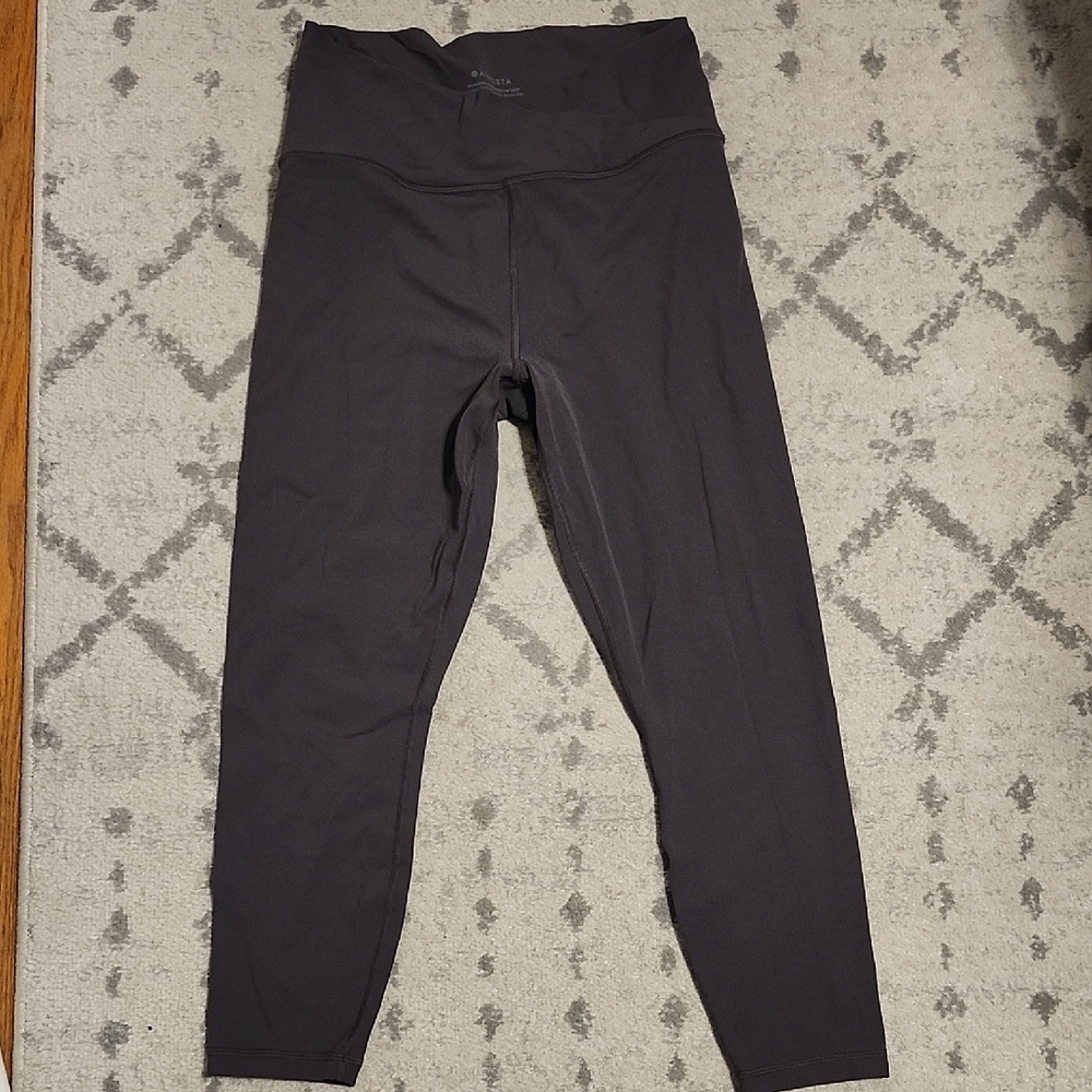 Athleta Transcend Crossover 7/8 Tights in Truffle Women Size L